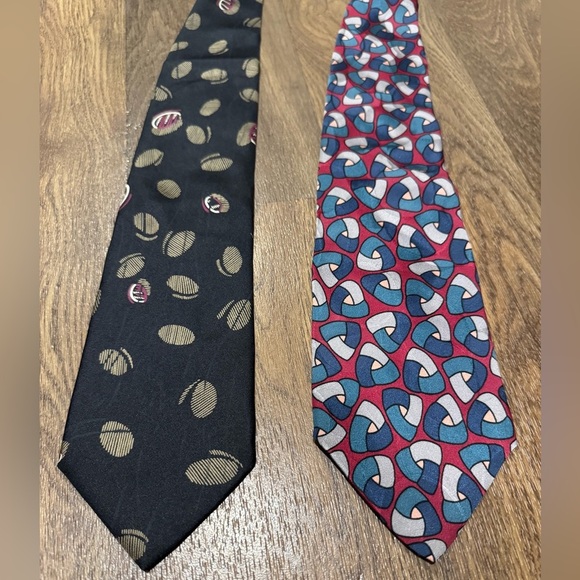 Enrico Coveri 100% Silk Dress Tie Made in Italy Bold Abstract Print Lot of 2 - Picture 2 of 9